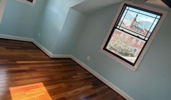 2445 S KENWOOD St, Arlington, VA 22206