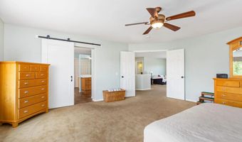 301 Arlington Dr, Oceanside, CA 92057