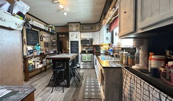 31 Brooklyn St, Angelica, NY 14709