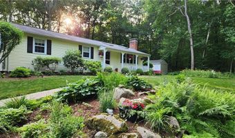 125 Stony Ln, Exeter, RI 02822