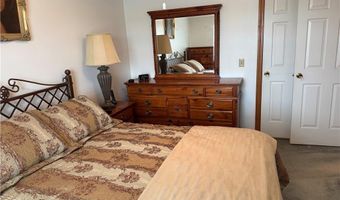 158 Scenery Ln, Johnston, RI 02919