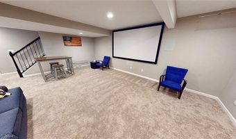 940 Longitude Ln, Amherst, OH 44001