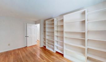 8 Clough St, Bow, NH 03304