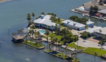 140 BAY HARBOR Dr, Aransas Pass, TX 78336