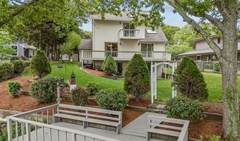 236 Indian Trl, Narragansett, RI 02874