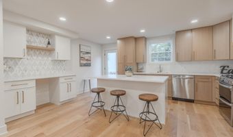3107 MOSBY St, Alexandria, VA 22305