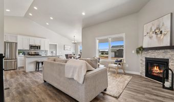 2951 E SUNSTONE Pl, Appleton, WI 54913