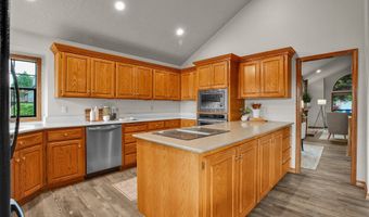 13521 SE LE ANN Ct, Boring, OR 97009