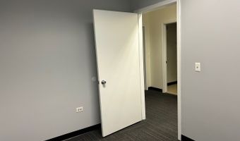 311 Depot St F, Antioch, IL 60002