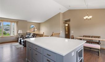 831 Beech Ln S, Annandale, MN 55302