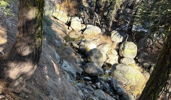 550 Cabbage Patch Log Rd, South Lake Tahoe, CA 95223