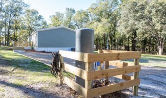 1809 Rosemary Cir, Bell, FL 32619