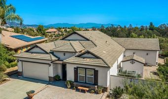 1961 James Gaynor St, Fallbrook, CA 92028