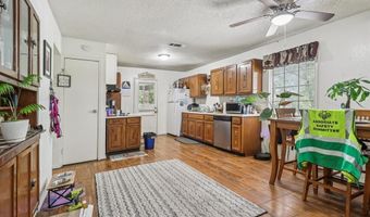 5624 Midway Rd, Weatherford, TX 76085