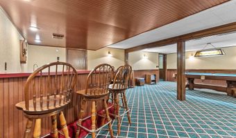 2601 BEECHWOOD Ct, Appleton, WI 54911