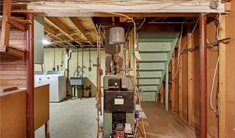 52 Kay St, Cumberland, RI 02864