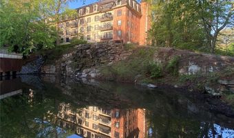 23116 Plantation Dr NE, Atlanta, GA 30324