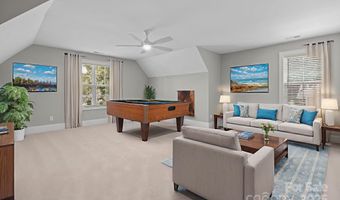 6910 Providence Ln W, Charlotte, NC 28226