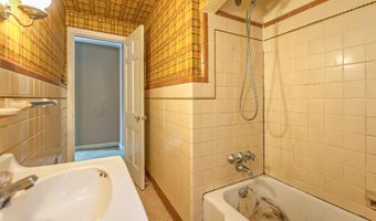303 Wesley St, Ann Arbor, MI 48103