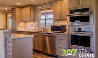 2835 Lane 45, Basin, WY 82410