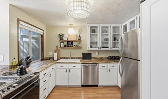 16693 Wagon Trl, Bend, OR 97707