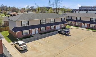 2304 SE Jayel Ter 2, Bentonville, AR 72712