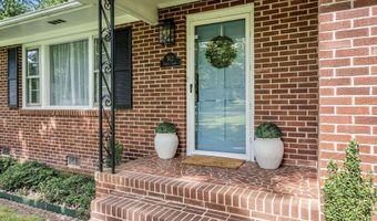 502 Forest Ln, Belton, SC 29627