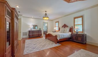 1301 Lakewood, Bainbridge, GA 39819