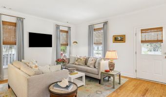 1711 Duke St, Beaufort, SC 29902