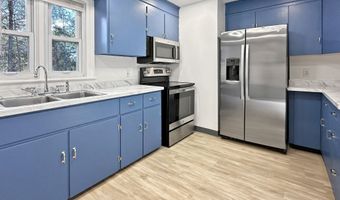 5 Chappell St, Chaplin, CT 06235