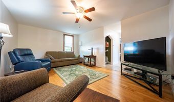 664 Monroe Ave, Angola, NY 14006