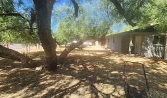 19060 E Palm Ln, Black Canyon City, AZ 85324