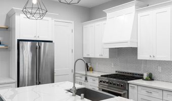 25812 Willow Ln, Escondido, CA 92026