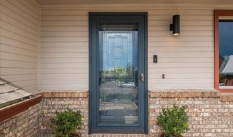 5650 WHITE Blf, Cheyenne, WY 82009