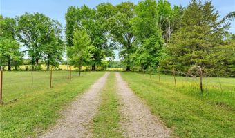2511 New Town Rd, Alma, AR 72921