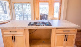 1097 State Hwy 48, Alto, NM 88312