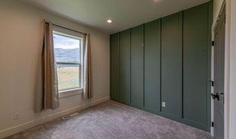 36 COLUMBINE St, Alpine, WY 83128