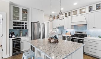 14 Tarpon St, Alligator Point, FL 32346