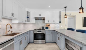 103 2nd Ave A3, Belmar, NJ 07719