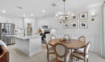 1256 OAK VALLEY Dr, Auburndale, FL 33823