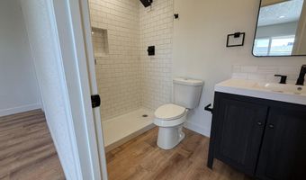 911 S 4th St, Artesia, NM 88210