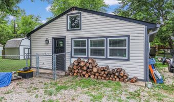 110 N Tresslar Ave, Bargersville, IN 46106