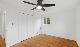 709 N PRYOR St, Alexandria, VA 22304