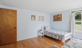 308 Crescent Blvd, Bennington, VT 05201