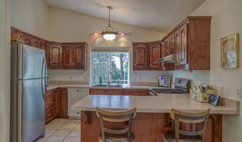 3956 BEACH LOOP Dr SW, Bandon, OR 97411