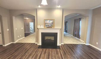 9257 Thames Dr, Avon, IN 46123