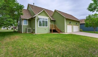 5155 N Saint James St, Bel Aire, KS 67226