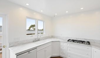 145 13th St, Del Mar, CA 92014