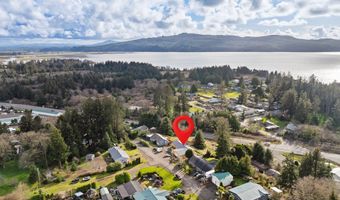 7998 14TH St, Bay City, OR 97107