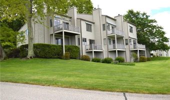 272 N Farm Dr, Bristol, RI 02809